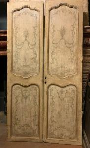 PTL654 Doppelflügeltür, bemalt, 18. Jahrhundert, Maße B 122 x H 233 cm